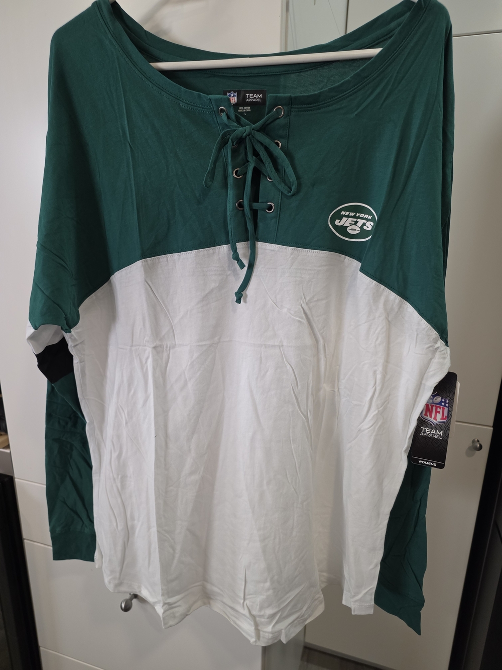 NWT NFL Team Apparel New York Jets Lace Up Long Sleeve Varsity Tee L